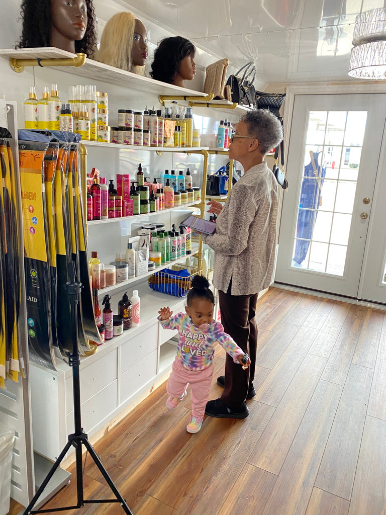 Crown & Tress Mobile Beauty Supply Store