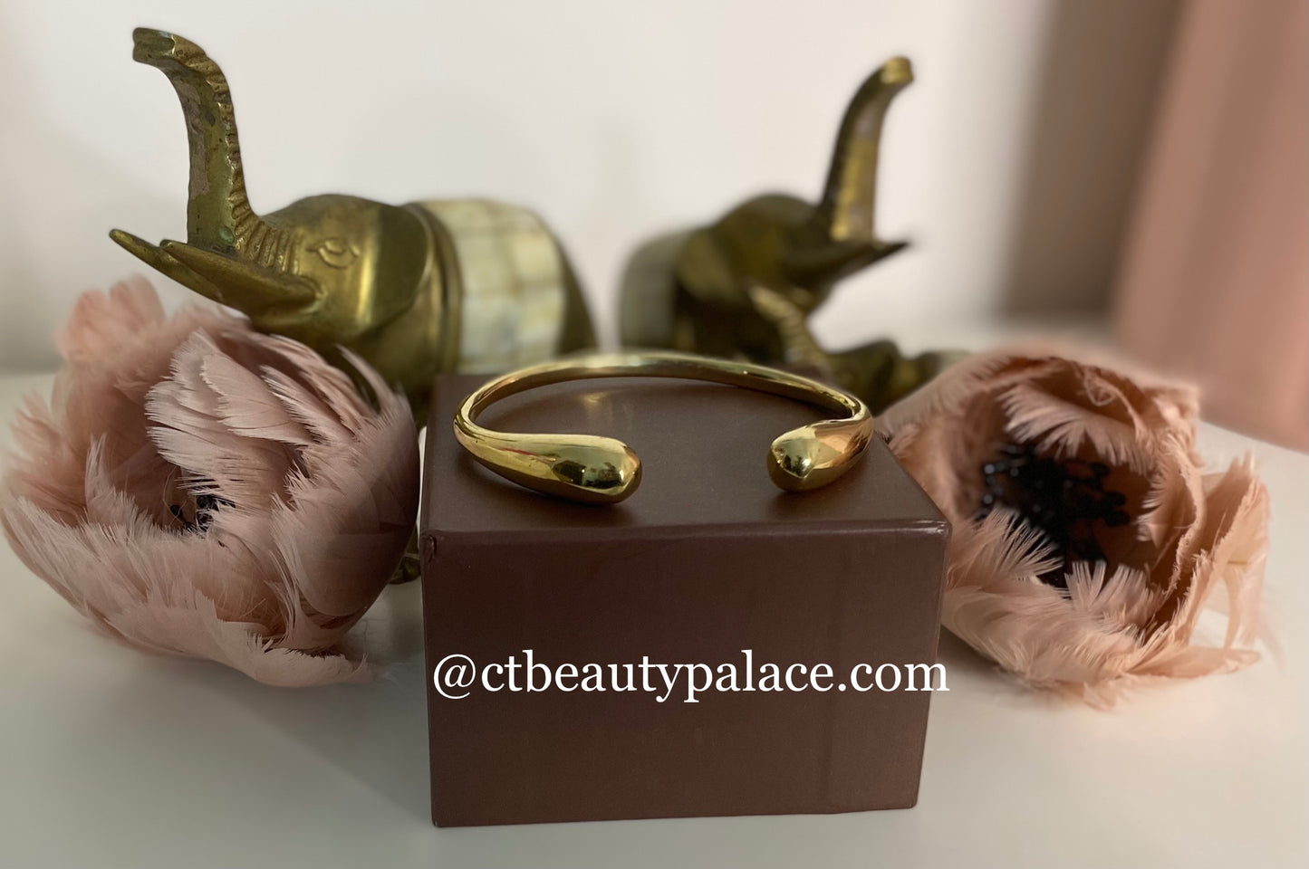 Handcrafted Adjustable Brass Bangle