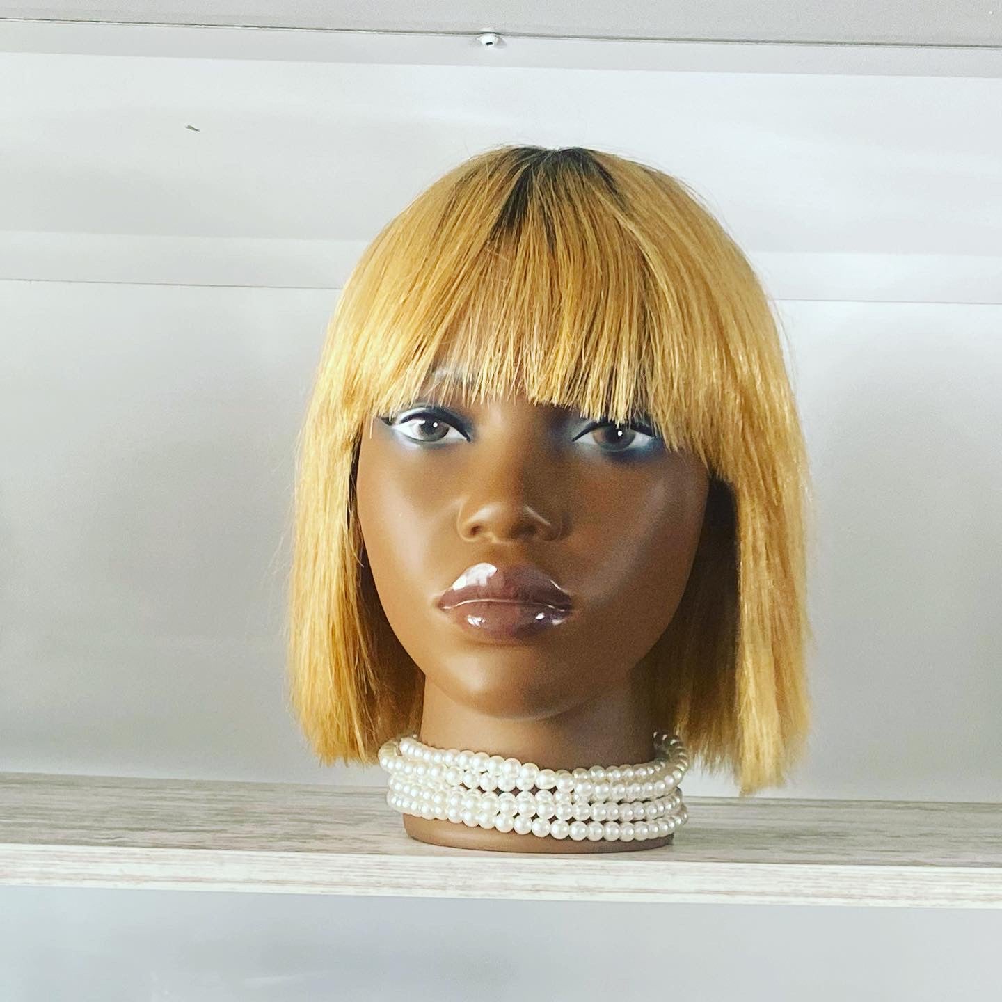 Straight Bob WIG HH 9 Inch