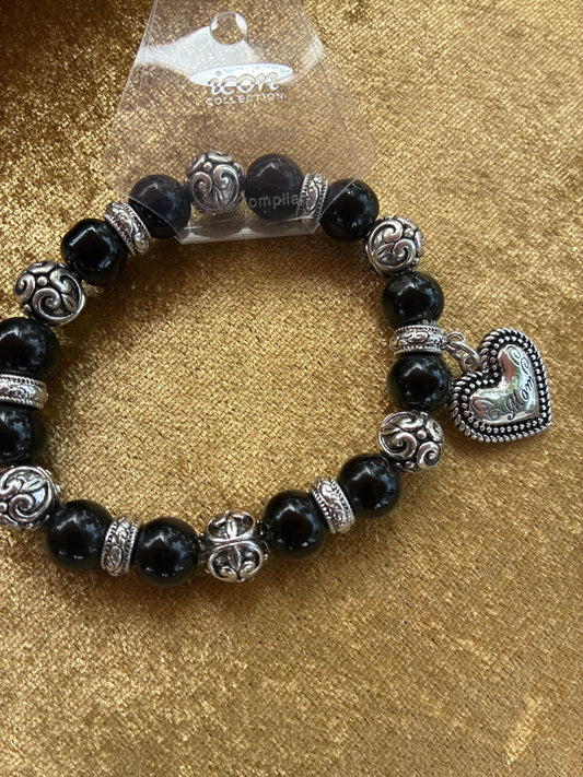 Heart charm bracelet
