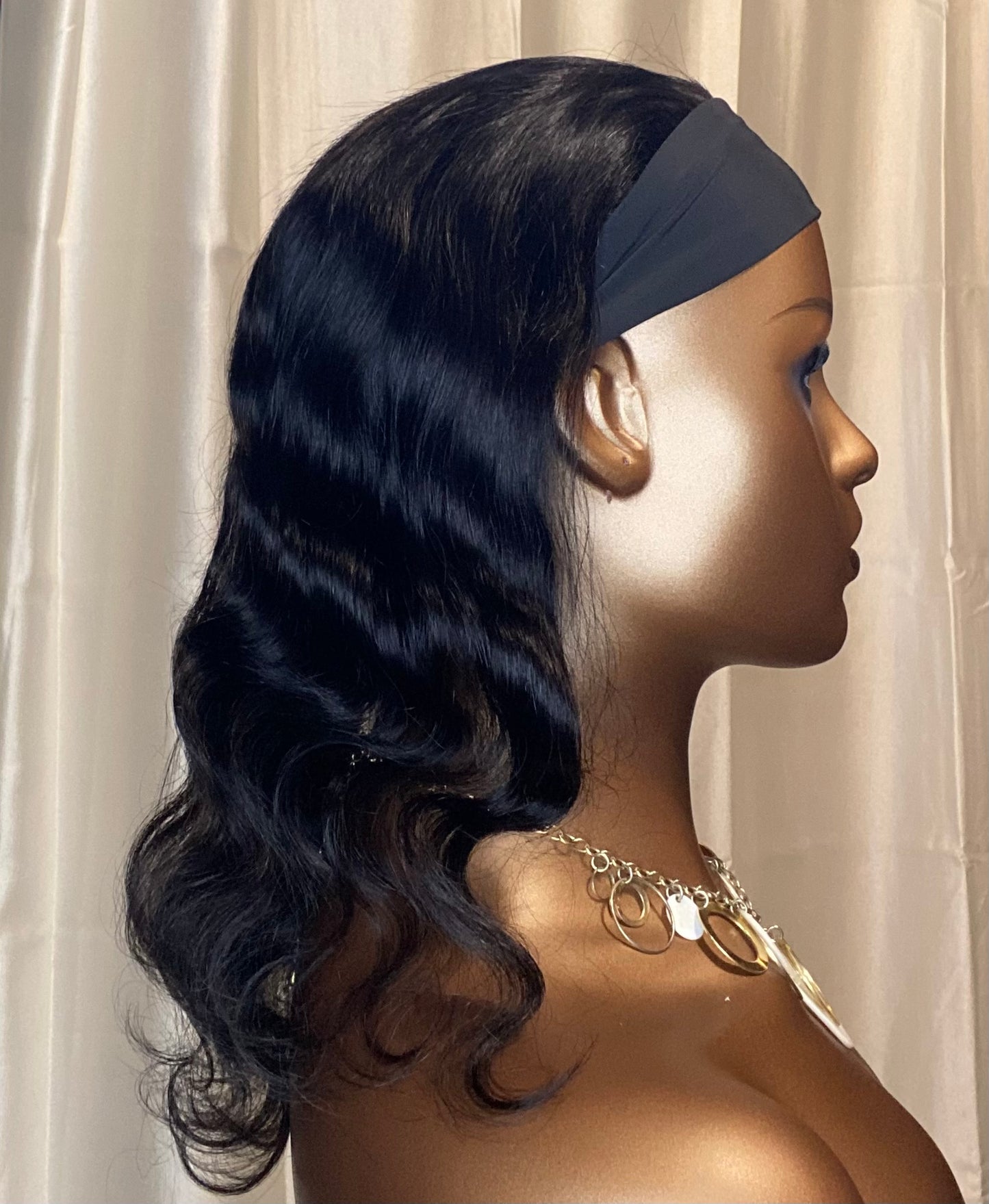 Crown & Tress Body Wave Headband Wig 14”